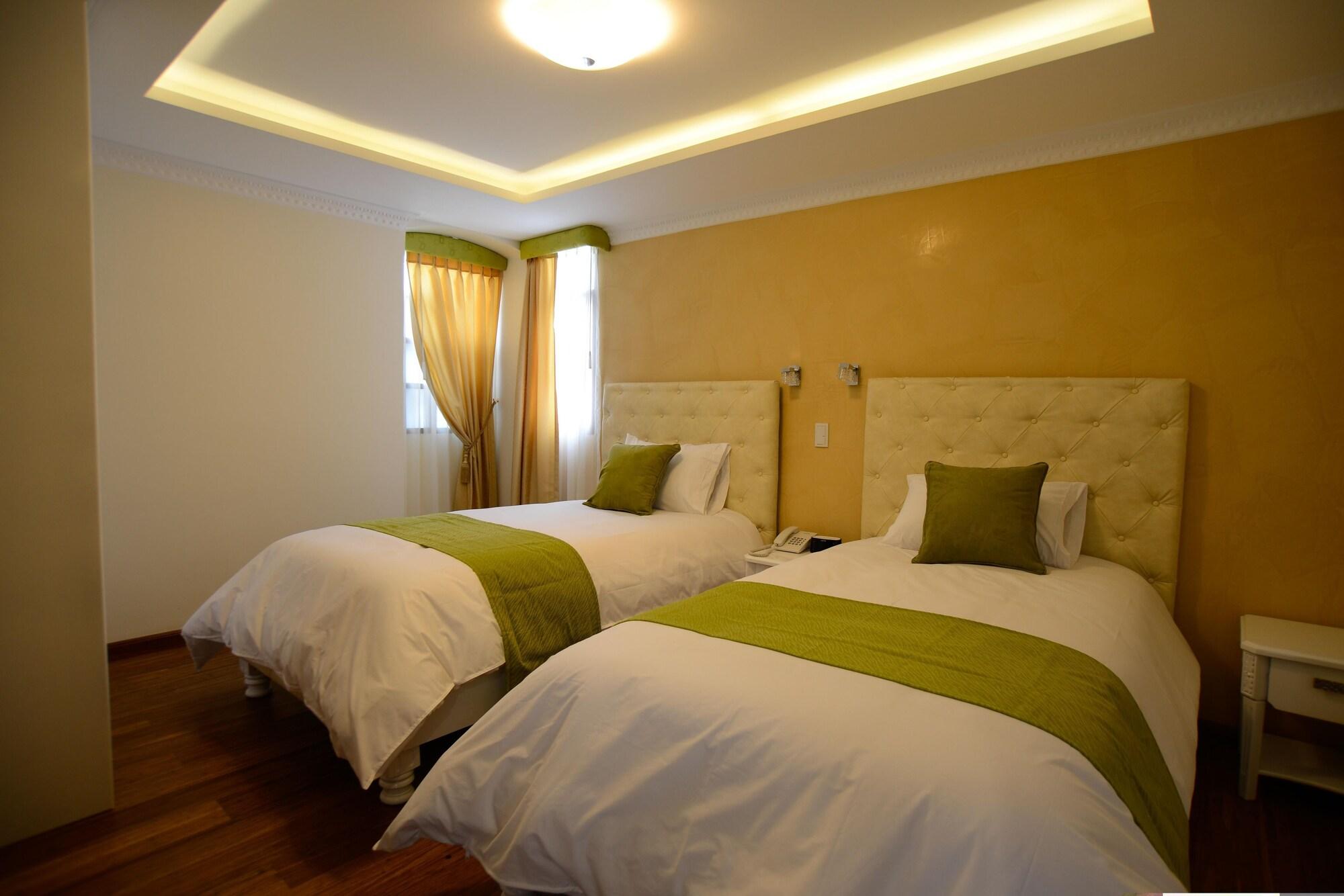 Marquiz Hotel Boutique Quito Esterno foto